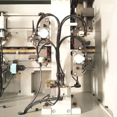 comprare Customizable Door Edge Banding Machine for Panel Thickness 10-50/60mm and Panel Width 50/60mm fabbricazione online